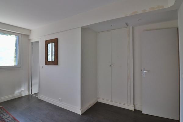 Dpt Hauts de Seine (92), à vendre maison P7 de 220 m² - Terrain de 560,00 m²