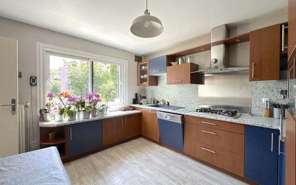 Maison à vendre    8 pièces •  Corbeil-Essonnes