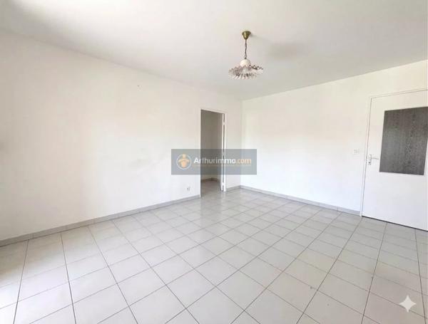 Vente Appartement 2 pièces 45 m2 à Fréjus