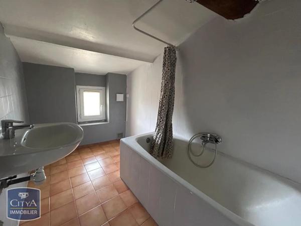 Appartement à louer 4 pièces 69.81m²