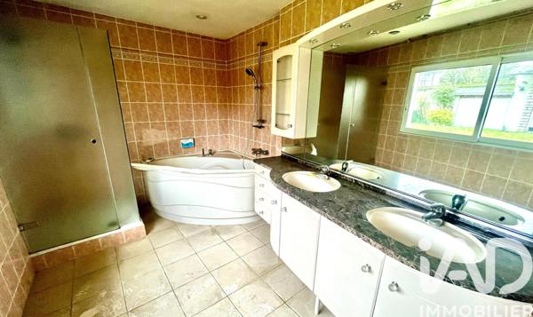 Maison à vendre 5 pièces 151 m² Sens