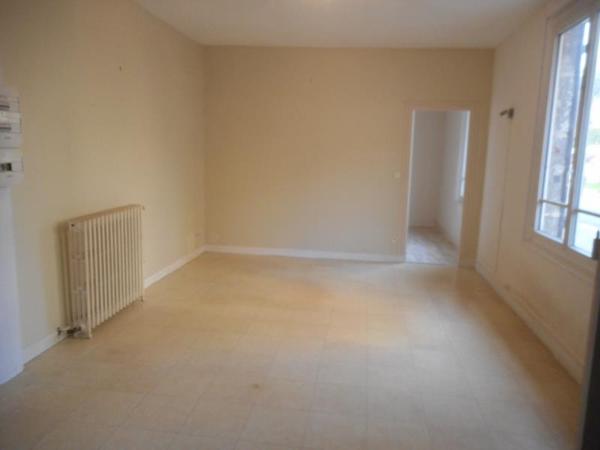 POUR INVESTISSEUR CENTRE VILLE IVRY LA BATAILLE 27540