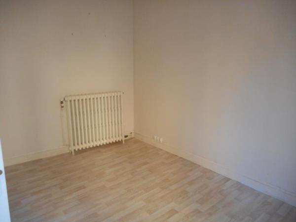 POUR INVESTISSEUR CENTRE VILLE IVRY LA BATAILLE 27540