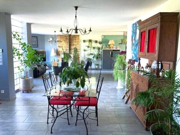 VILLA contemporaine à 25 mn d'AMIENS et de l'Hôpital (CHU) 298 000 €