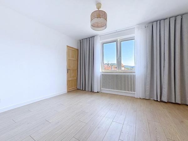 Rénovation soignée, rare 5 chambres, proche toutes commodités