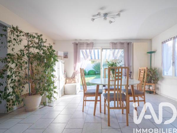 Maison à vendre 6 pièces 120 m² Nieul-sur-Mer
