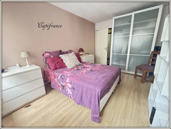 Appartement à vendre 3 pièces. Ascenseur. A coté de la gare RER + 1 place de stationnement