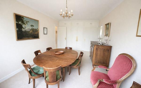 Appartement à vendre    6 pièces • 163,20 m2 Noisy-le-Roi