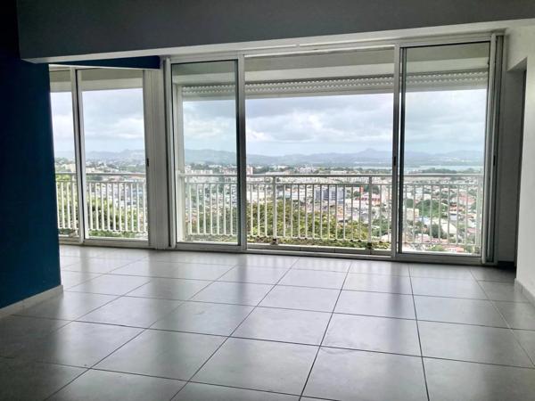 Vente Appartement 4 pièces 122 m2 à Fort-de-France