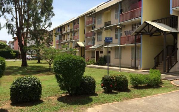 Appartement à vendre    3 pièces •  Kourou