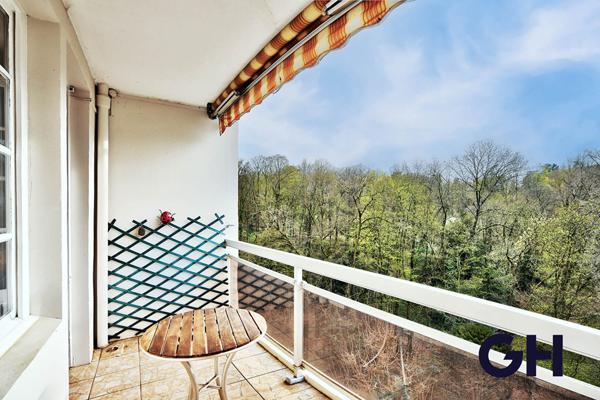 Etage élevé - vue verdoyante - Appartement Lyon 3 pièces 56,83m2