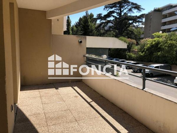 Location Appartement 2 pièces 32.16 m² - 116 AVENUE DES CAILLOLS Marseille 13012