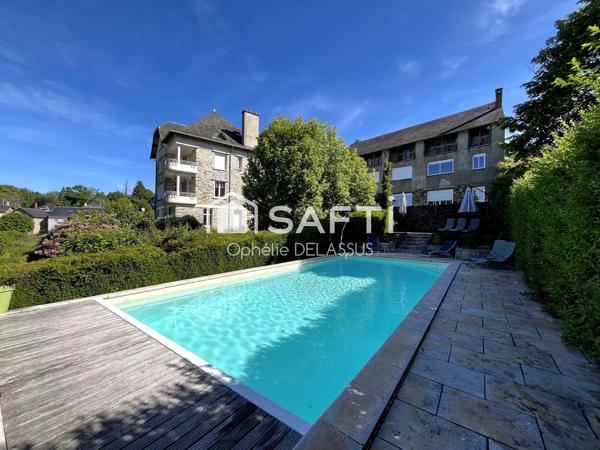 MAISON DE CARACTÈRE AVEC PISCINE