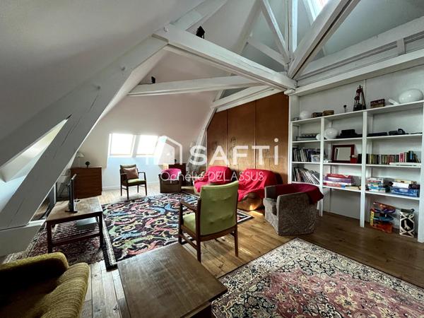 MAISON DE CARACTÈRE AVEC PISCINE