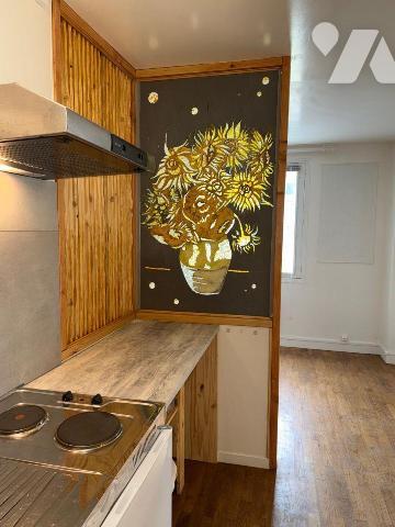  A VENDRE - MAISON AVEC BEAU POTENTIEL A COURNON (56) - Terrain de 5 504m2
Idéale située au c?...