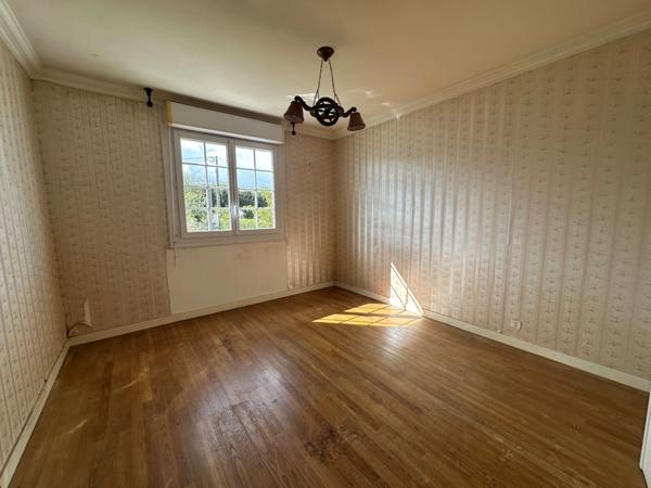 Maison à vendre 9 pièces (56)