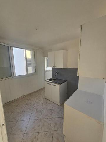 Appartement Martigues 3 pièce(s) 60 m2 avec balcon
