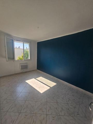 Appartement Martigues 3 pièce(s) 60 m2 avec balcon
