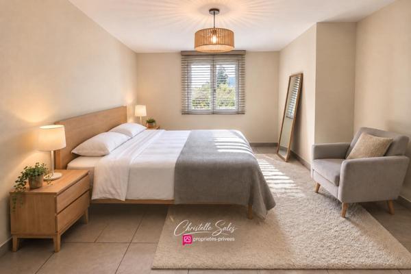 Villa  4 pièce(s) de plain-pied 135 m2 AVEC GARAGE ET PISCINE