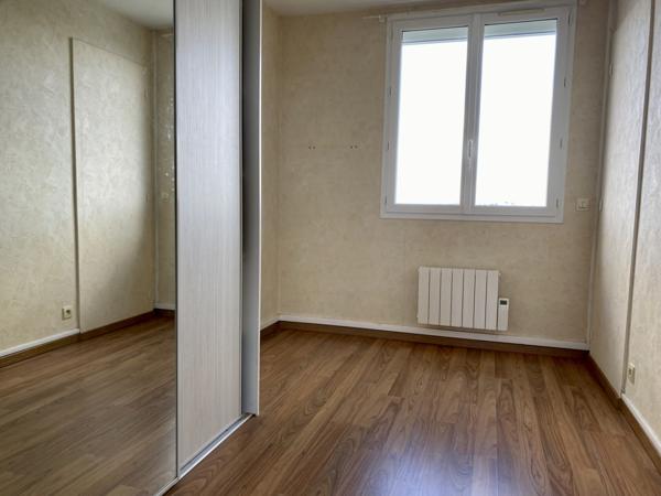 PROCHE CENTRE-VILLE – TYPE 3 ORIENTÉ EST-OUEST