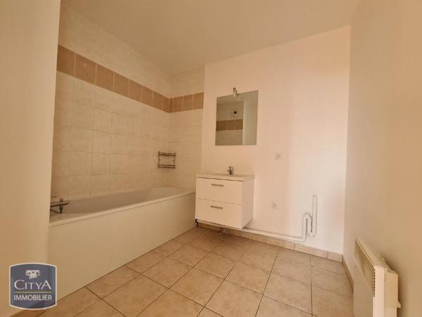 Appartement à louer 2 pièces 45.27m²