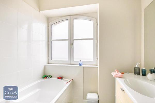 Vente appartement Riom (63200) 4 pièces 113.8m²