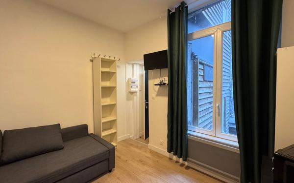 Appartement à louer    1 pièce • 11 m2 Lille