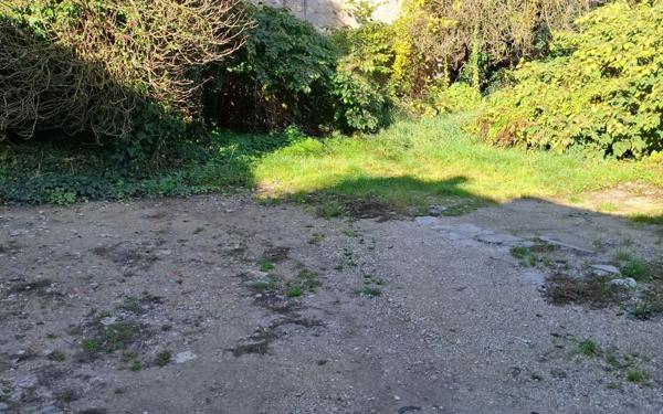 Appartement à louer    1 pièce •  Quincy-Voisins