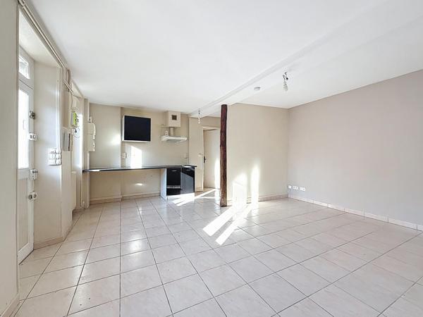 Maison lumineuse 2 chambres avec combles aménageables