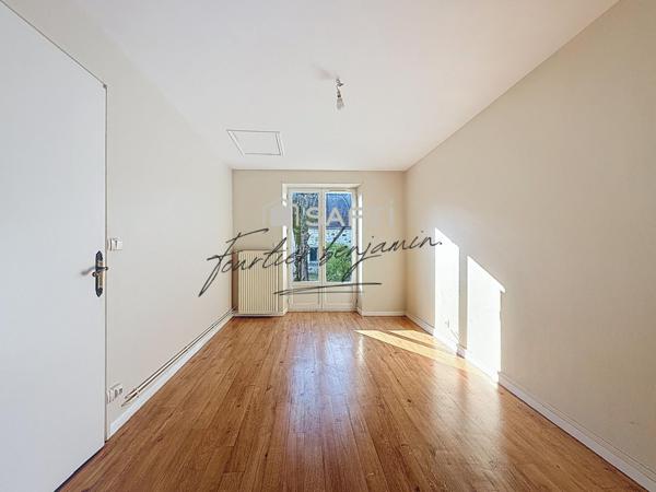 Maison lumineuse 2 chambres avec combles aménageables