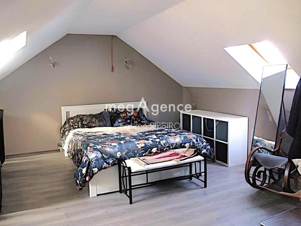 Maison à La Ferté-Gaucher, 77320 - 8 pièces 179m²