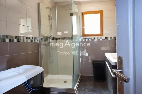 Maison à La Ferté-Gaucher, 77320 - 8 pièces 179m²