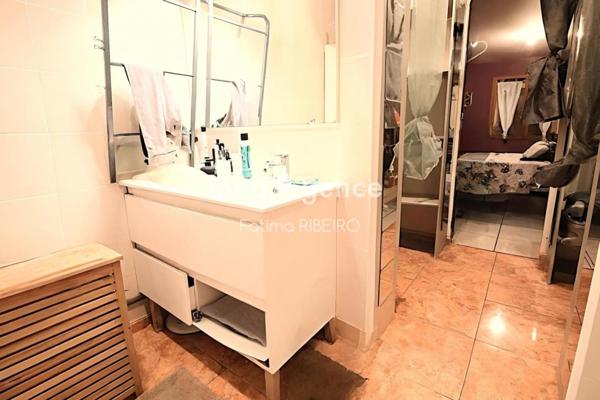 Maison à La Ferté-Gaucher, 77320 - 8 pièces 179m²