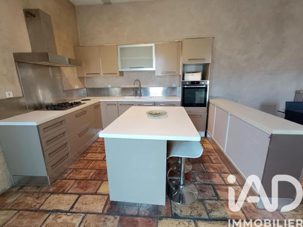Maison à vendre 5 pièces 127,19 m² Nîmes