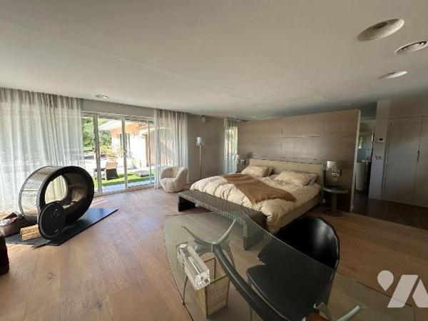 La Provence aux portes du Médoc : pour les amoureux de grands espaces, 
A vendre à Parempuyre ...