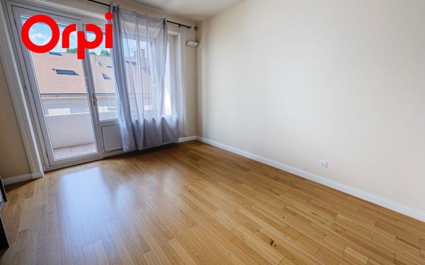 Appartement à vendre    5 pièces • 118,10 m2 Lyon 2