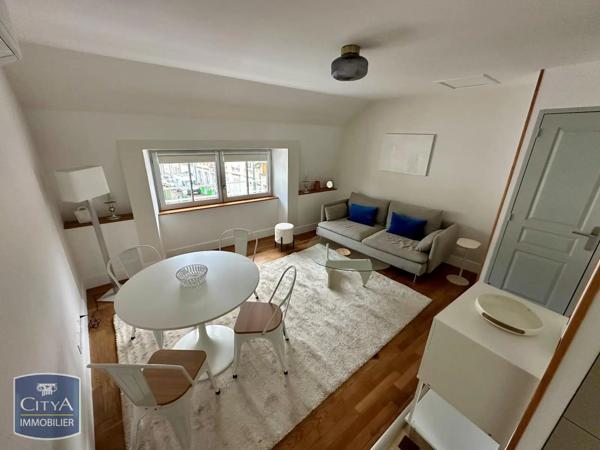 Appartement à louer 3 pièces 55.1m² Châteauroux (36000)