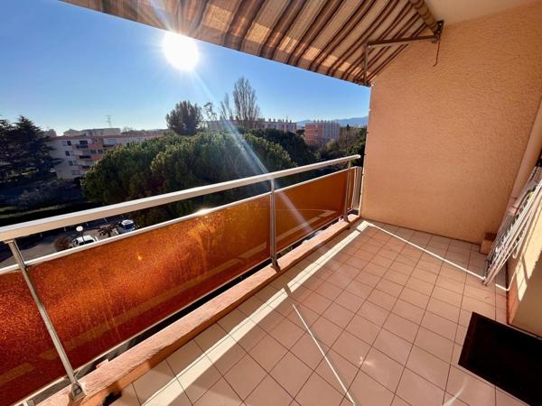 Appartement à FREJUS, 83600 - 3 pièces 67m²