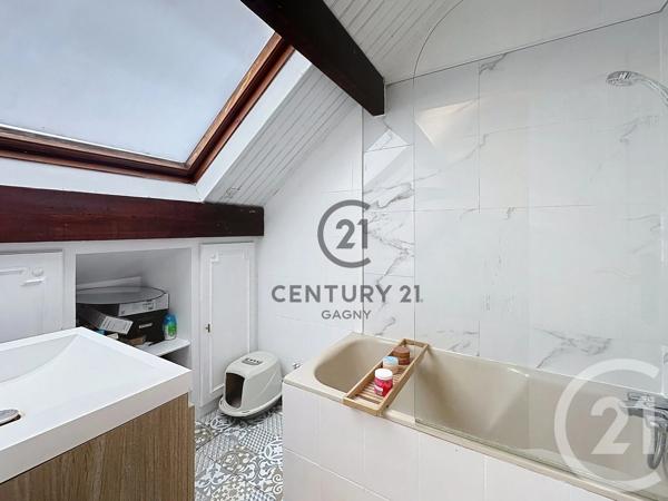 Maison à vendre  6 pièces - 119,91 m 2   GAGNY  - 93