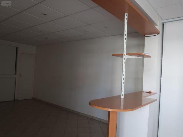 Local Professionnel et commercial à louer à Saint-Gilles en Ille-et-Vilaine (35590), ref : 050/53