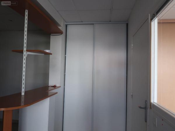 Local Professionnel et commercial à louer à Saint-Gilles en Ille-et-Vilaine (35590), ref : 050/53