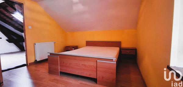 House for sale 4 rooms 88 m² Pouxeux