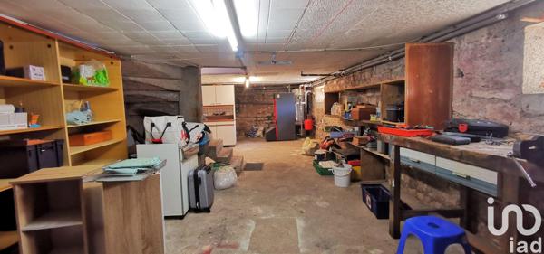 House for sale 4 rooms 88 m² Pouxeux