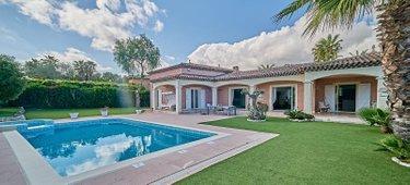 Villa à vendre à Saint-Raphaël dans le Var (83700), ref : 1001235 Villa à vendre à Saint-Raphaël dans le Var (83700), ref : 1001235