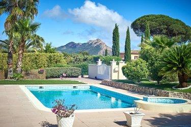 Villa à vendre à Saint-Raphaël dans le Var (83700), ref : 1001235 Villa à vendre à Saint-Raphaël dans le Var (83700), ref : 1001235