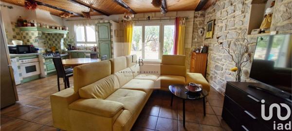 Maison 5 pièces de 122 m² à Vauvert (30600)