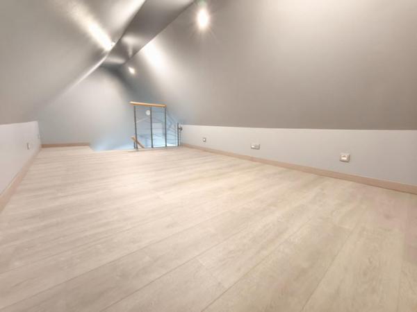 Bien atypique de 250 m² habitables offrant de nombreuses possibilités