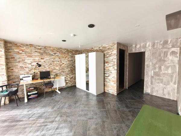 Bien atypique de 250 m² habitables offrant de nombreuses possibilités