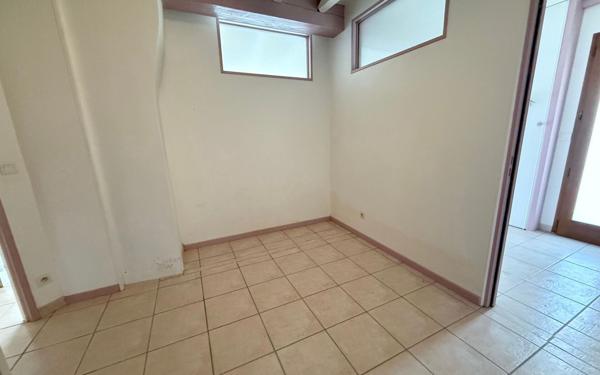 Maison à vendre    4 pièces • 192 m2 Saint-Jean-de-Marsacq