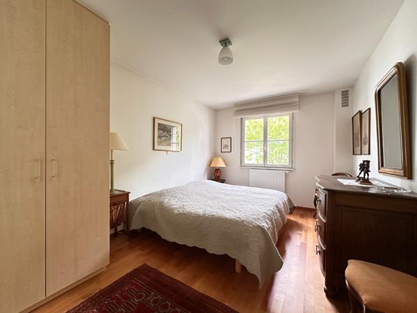 Appartement - 5 pièces - 168 m²